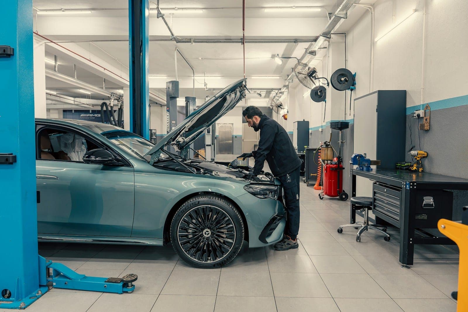 used car automatic transmission inspection Germany — vehicle photo