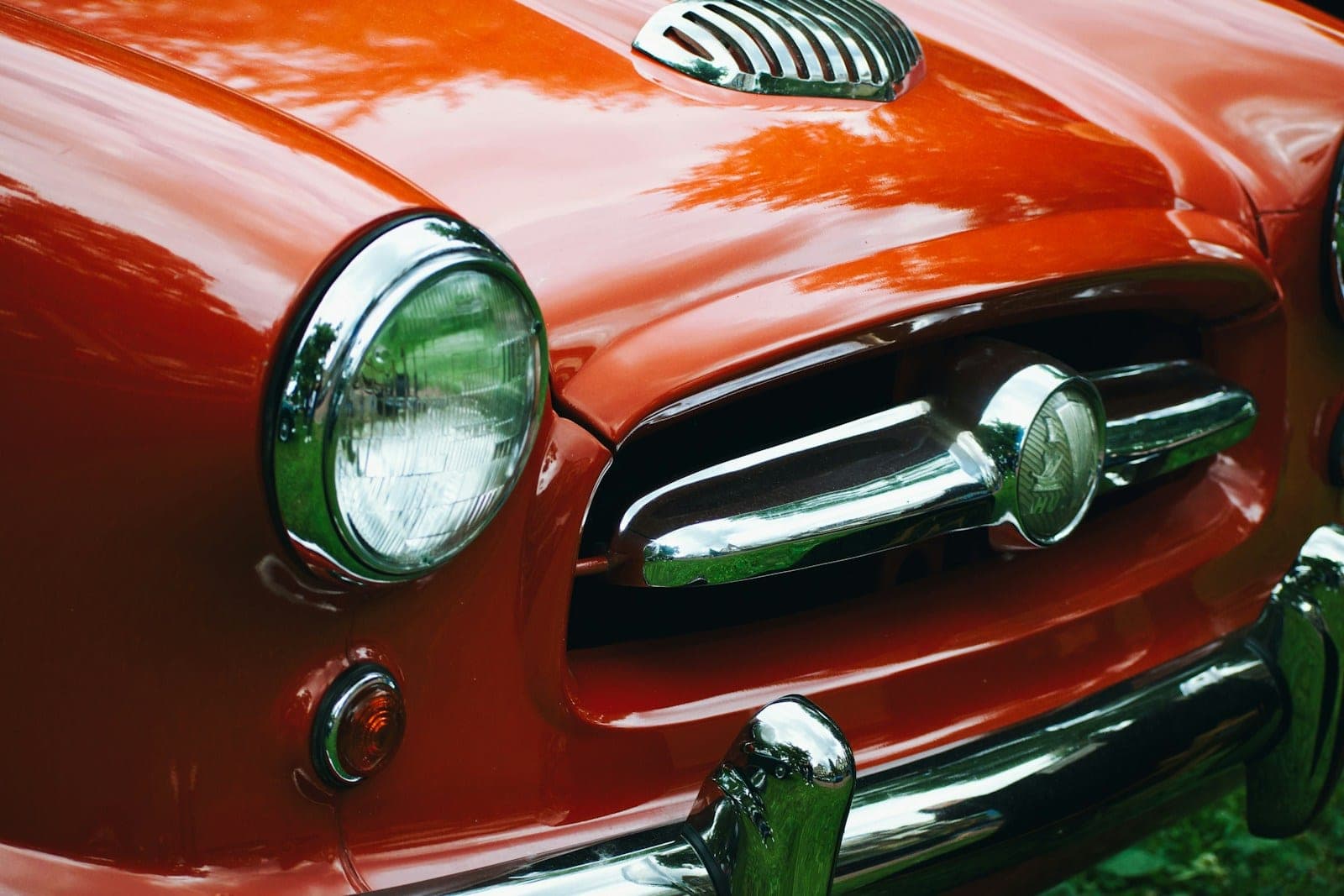 used car price negotiation dealership — vehicle photo