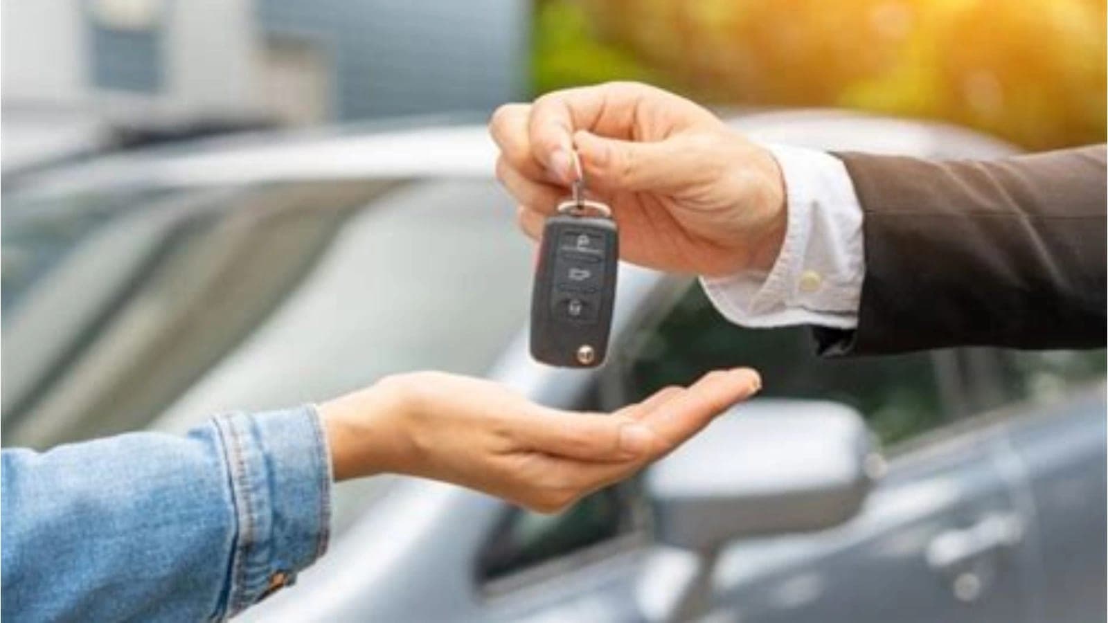 used car sale paperwork France — vehicle photo