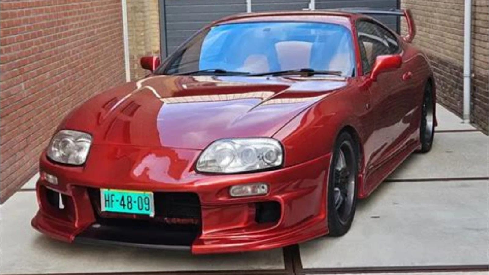 used car budget shopping France — vehicle photo