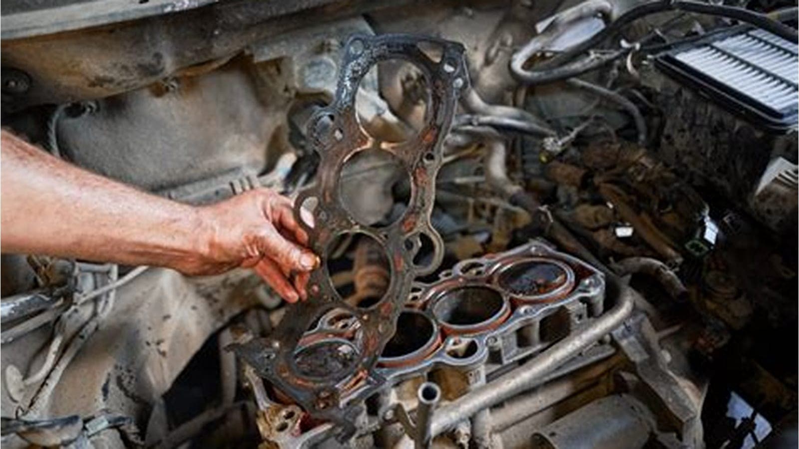Head Gasket Repair: What It Really Costs and Whether to Fix, Walk Away, or Negotiate — vehicle photo